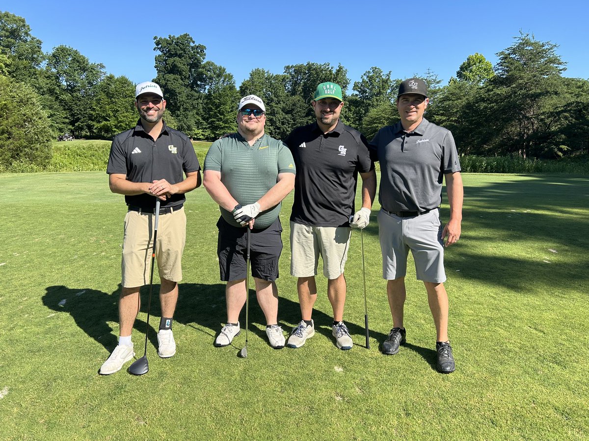 dr_vigon's tweet photo. A great day of golf with these fellow Patriots and a great way to raise support for the @GeorgeMasonU Diversity Scholarship fund !! @MasonSoftball @GoMasonLax with the eagle putt https://t.co/f8Onq8CcaD