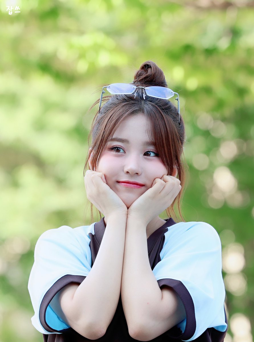 firstlove_csr's tweet photo. 240604 더쇼 미팬 유나

#첫사랑 #CSR
#유나 #YUNA https://t.co/zDSi1bcwnZ