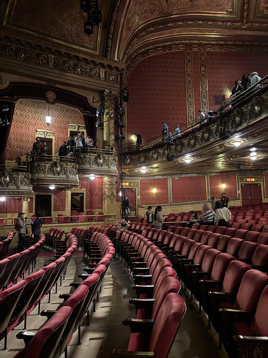 iuiuiu951's tweet photo. Toronto DoorsOpen Fengshen Theater🎥📽️🎞️ https://t.co/Jj9rNJrXz5