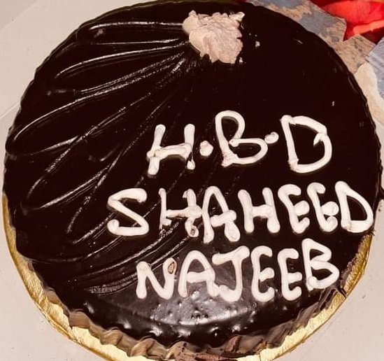 AsadAliMemon110's tweet photo. یوم پیدائش قائد طلبہ شھید نجیب 

پی ایس ایف جناح ہسپتال یونٹ کی جانب سے شہید نجیب احمد کی یوم پیدائش کے موقع پر سالگرہ کا کیک کاٹا اور ان کو خراج تحسین پیش کیا

اس موقعے پر پی ایس ایف کے سینئر جیالوں نے شرکت کی،

#PSFJPMCUnit @BBhuttoZardari @BakhtawarBZ @AseefaBZ @najmialam_ppp https://t.co/n5d6o088gu