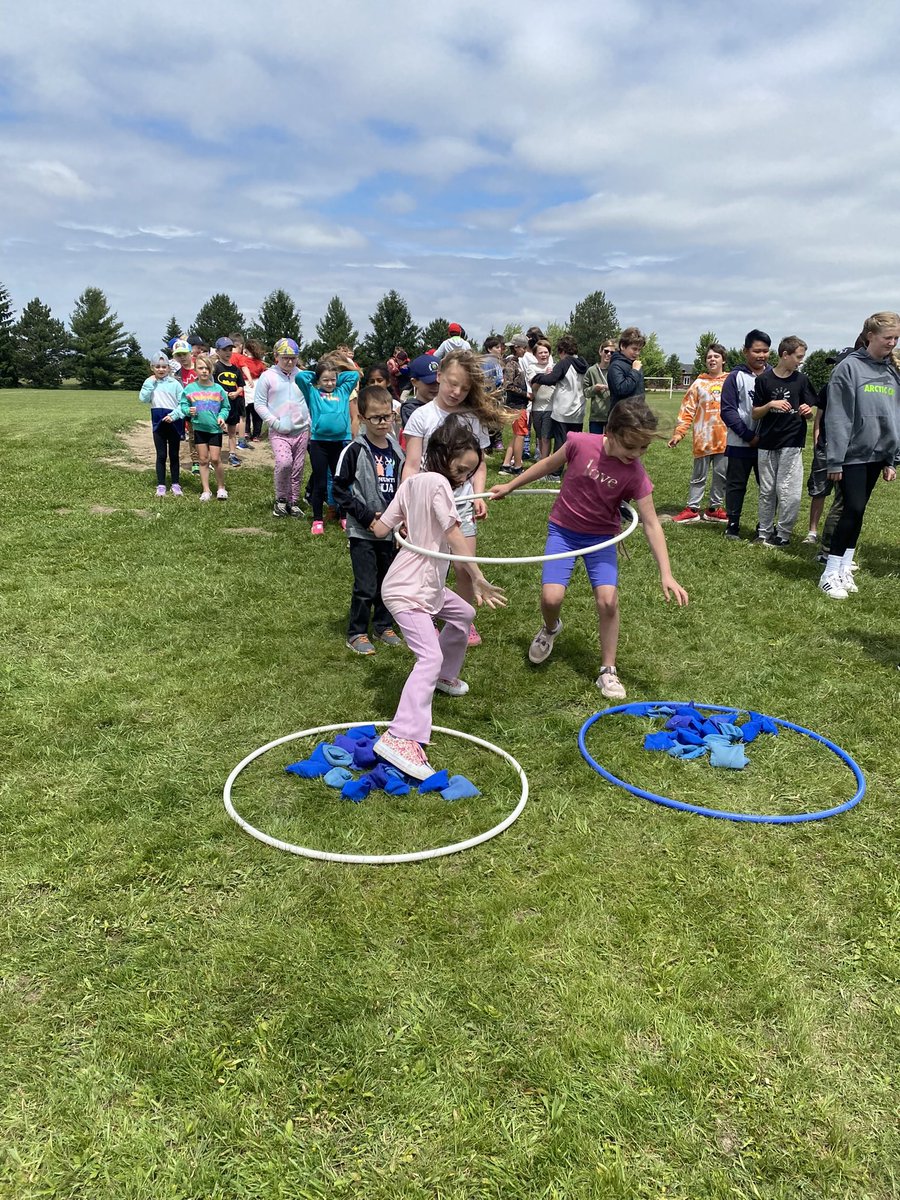 Jeanette Redfern tweet media