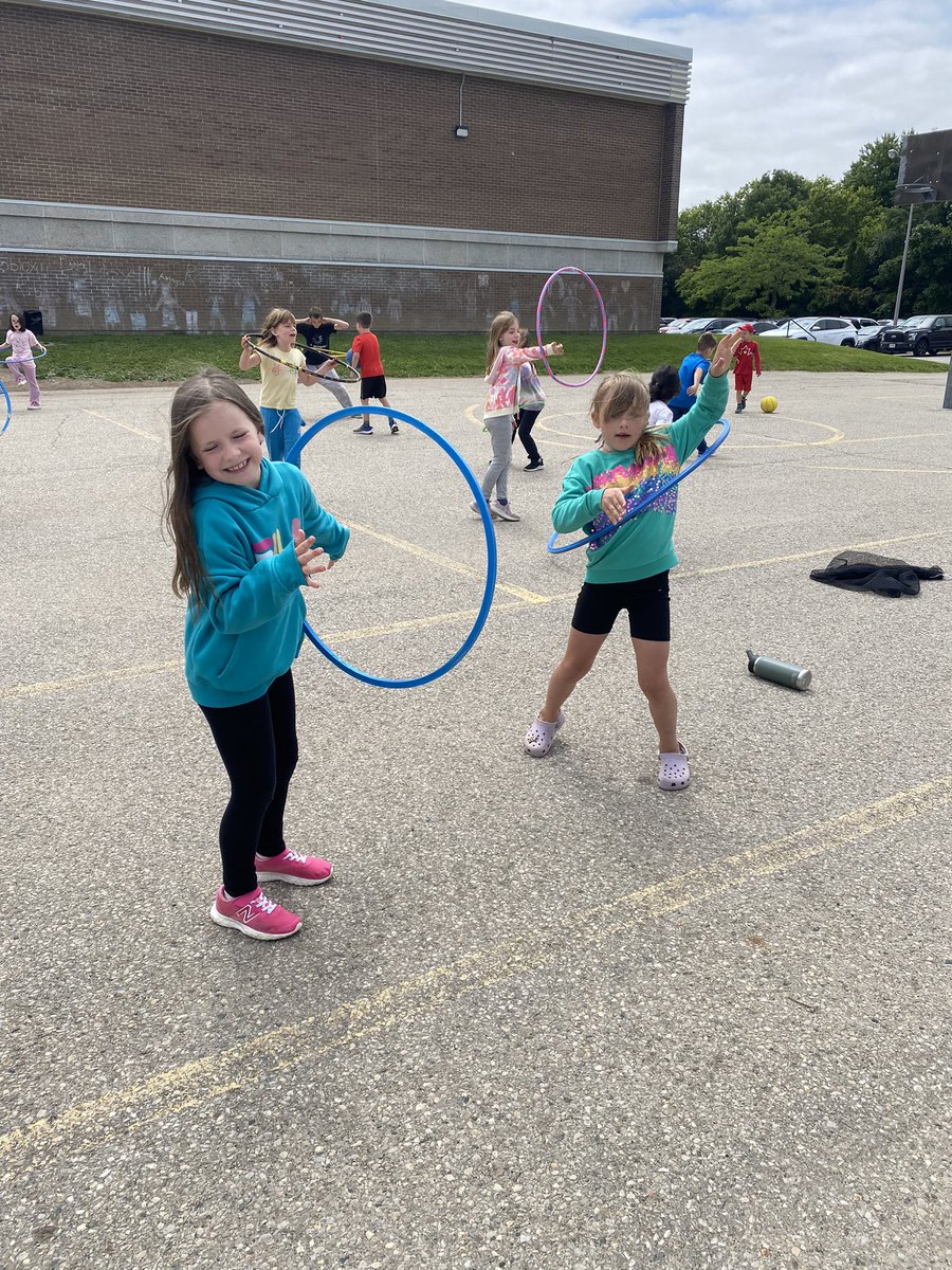 Jeanette Redfern tweet media