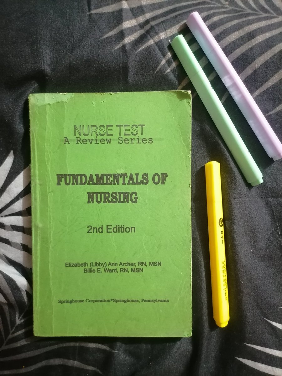 Student_Nxrs's tweet photo. ❗SELLING ❗

Selling my PNLE reviewers. These books helped me during my review days. This is 400 pesos as set na!

Rfs: naka stock lang sa bahay. Might as well sell nalang :">

Slightly negotiable..

Can do meet up or delivery (shouldered by the buyer) https://t.co/PtdloEyCfu