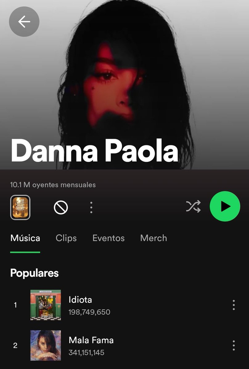 klspice's tweet photo. En apoyo a Cazzu decidí bloquear a Danna Paola. https://t.co/4aGX3siZup