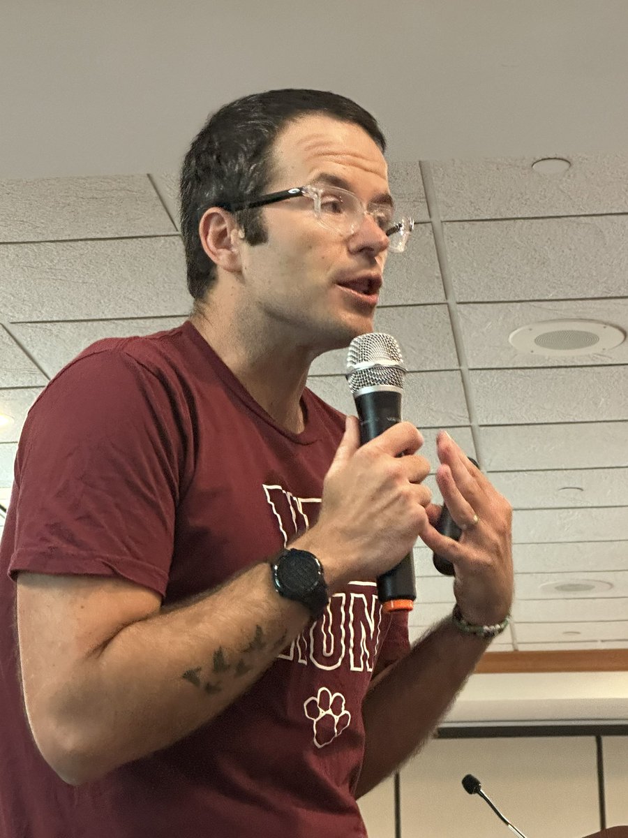 Sarah Cowley (@ohairreadsbooks) on Twitter photo Today at #LSA2024 we learned from <a href="/colbysharp/">Colby Sharp</a> about the communities we build, & we get to hear him talk tomorrow in breakout sessions. Soaking up everything we can learn from him! #JCPSLibraries <a href="/JCPS_LMS/">JCPS Library Media Services Department</a> Today at #LSA2024 we learned from <a href="/colbysharp/">Colby Sharp</a> about the communities we build, & we get to hear him talk tomorrow in breakout sessions. Soaking up everything we can learn from him! #JCPSLibraries <a href="/JCPS_LMS/">JCPS Library Media Services Department</a>
