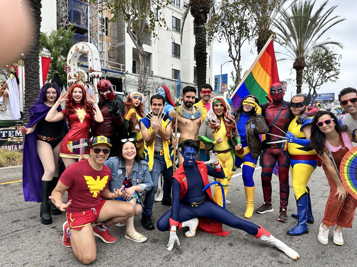 DigitalLA's tweet photo. X-Men '97 actors ride in X-Men car at LA Pride, bringing superPOWERS to #PowerInPride theme.
#Xmen97 actors Holly Chou (Jubilee), Gui Agustini (Sunspot) and Christine Uhebe (Nina da Costa)
X-Men car by @prismcomics promotes @QConPrism June 15
Org by @DigitalLA @TheUncannyEXP https://t.co/MFGcWl0wz2