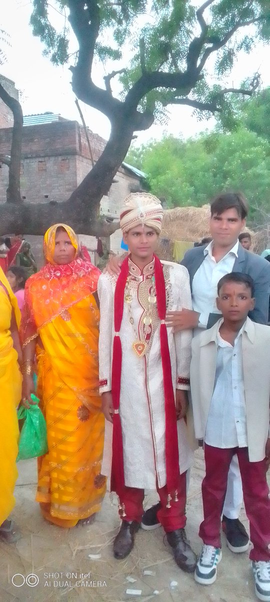 starlod (@vakilbind9) on Twitter photo 