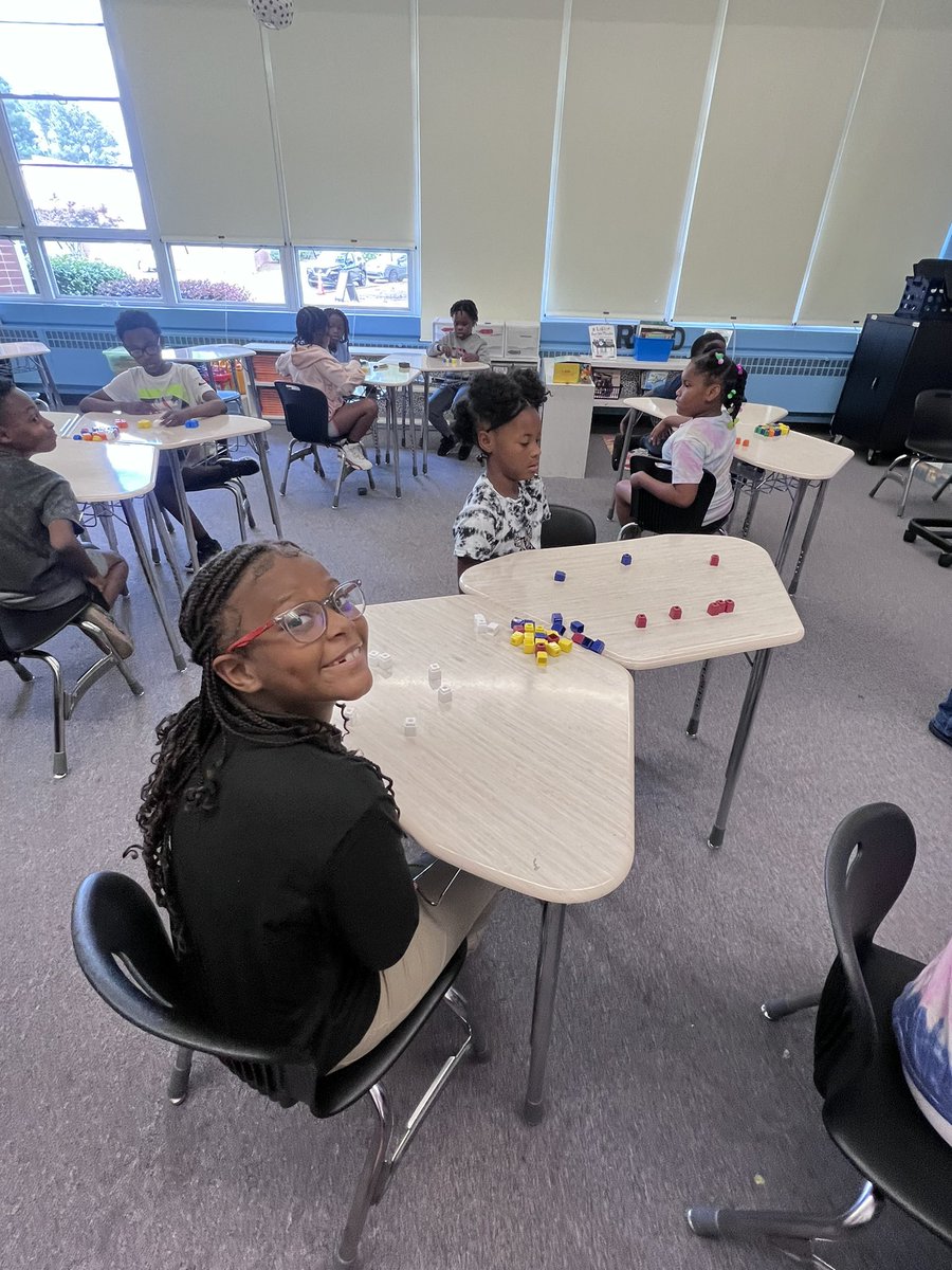 Roxanne Lamberth tweet media