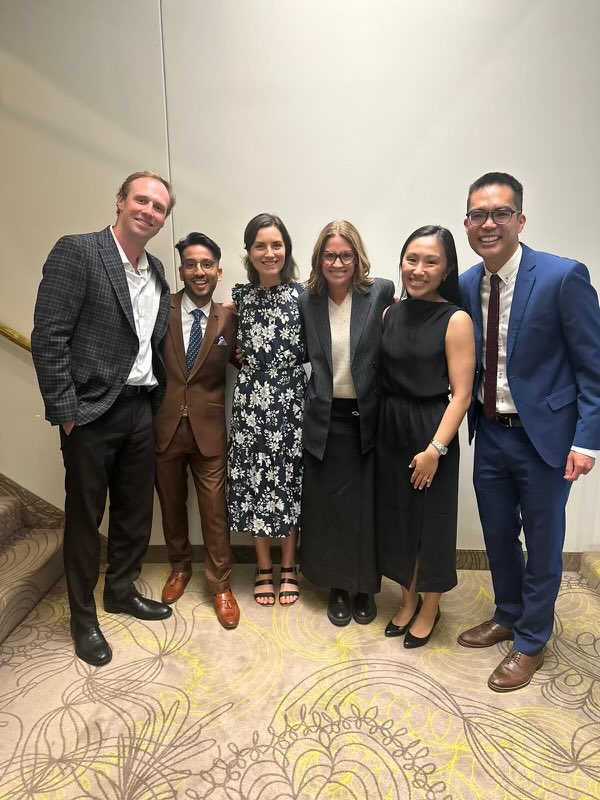 Tara O'Brien (@taraobrienmd) on Twitter photo Congratulations to the GIM graduates. An outstanding group of physicians <a href="/GIMtoronto/">UofTGIM</a> Congratulations to the GIM graduates. An outstanding group of physicians <a href="/GIMtoronto/">UofTGIM</a>