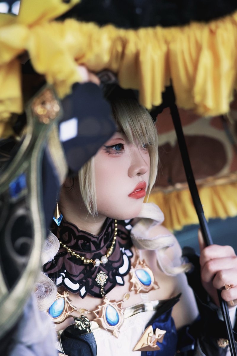 Navia Cos! #genshinimpact #navia #cosplay #cosplayer
