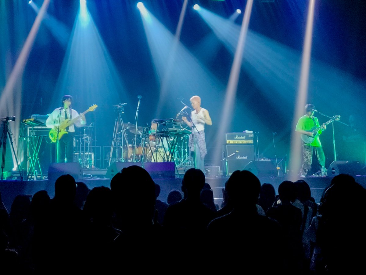 miniboxxx's tweet image. 24.06.08 MPMG MUSIC FESTIVAL : VISION BANGKOK
พี่ๆ The solutions สุดยอดเสมอ เอเนอร์จี้ดีมาก ไม่มีแผ่วเลย
#MPMG #MPMGMUSIC #VISION #VISIONBANGKOK
#THESOLUTIONS #솔루션스
@The_solutions1 🙌🏻