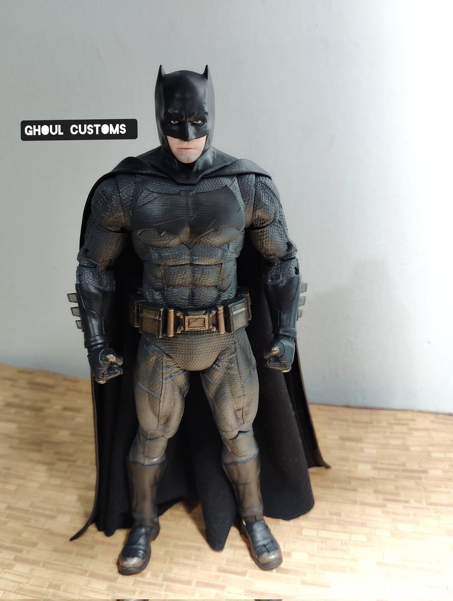 ElasToro7's tweet image. My custom mcfarlane Batfleck BVS 💥 
Follow My Instagram @ghoul_customs_