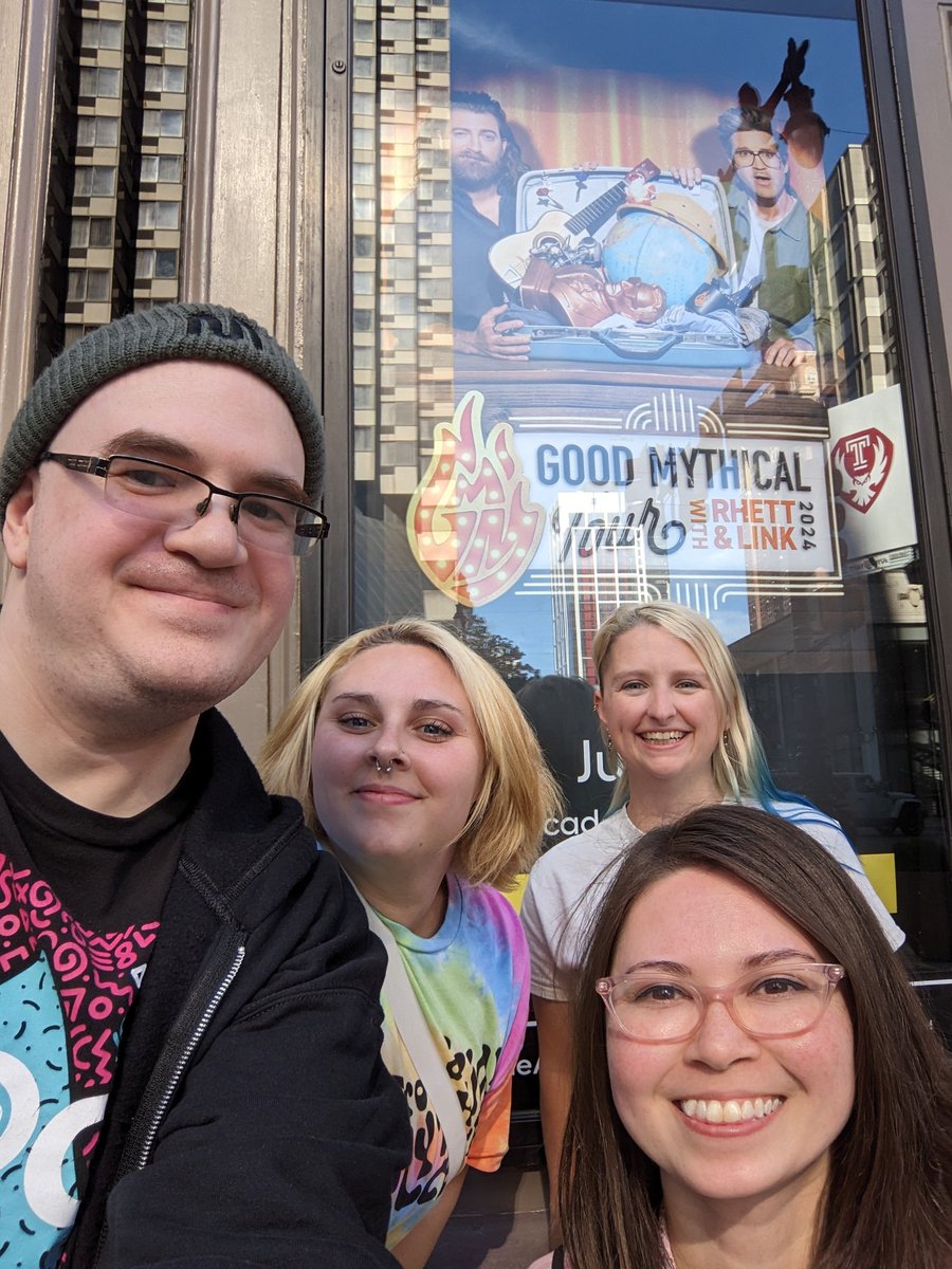 centauroma's tweet photo. My heart is full of mythicality. 🥰 It was really special to share the experience of Good Mythical Tour with MB friends from both near and far!
@MythicalAbigail @jshell_yo @Stexe https://t.co/5G4O9Qe37i