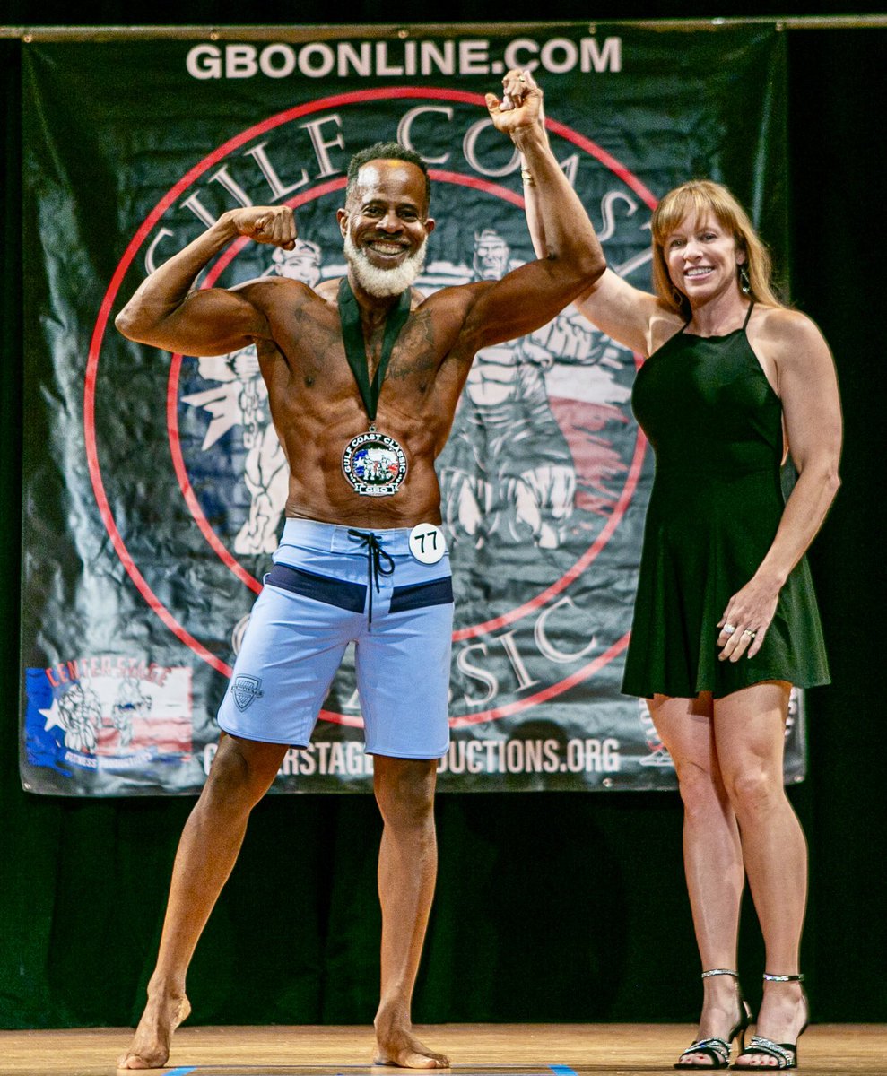 kendew01's tweet photo. Last competition on stage photos. Next stop pro card. https://t.co/iEa4UMWaFL