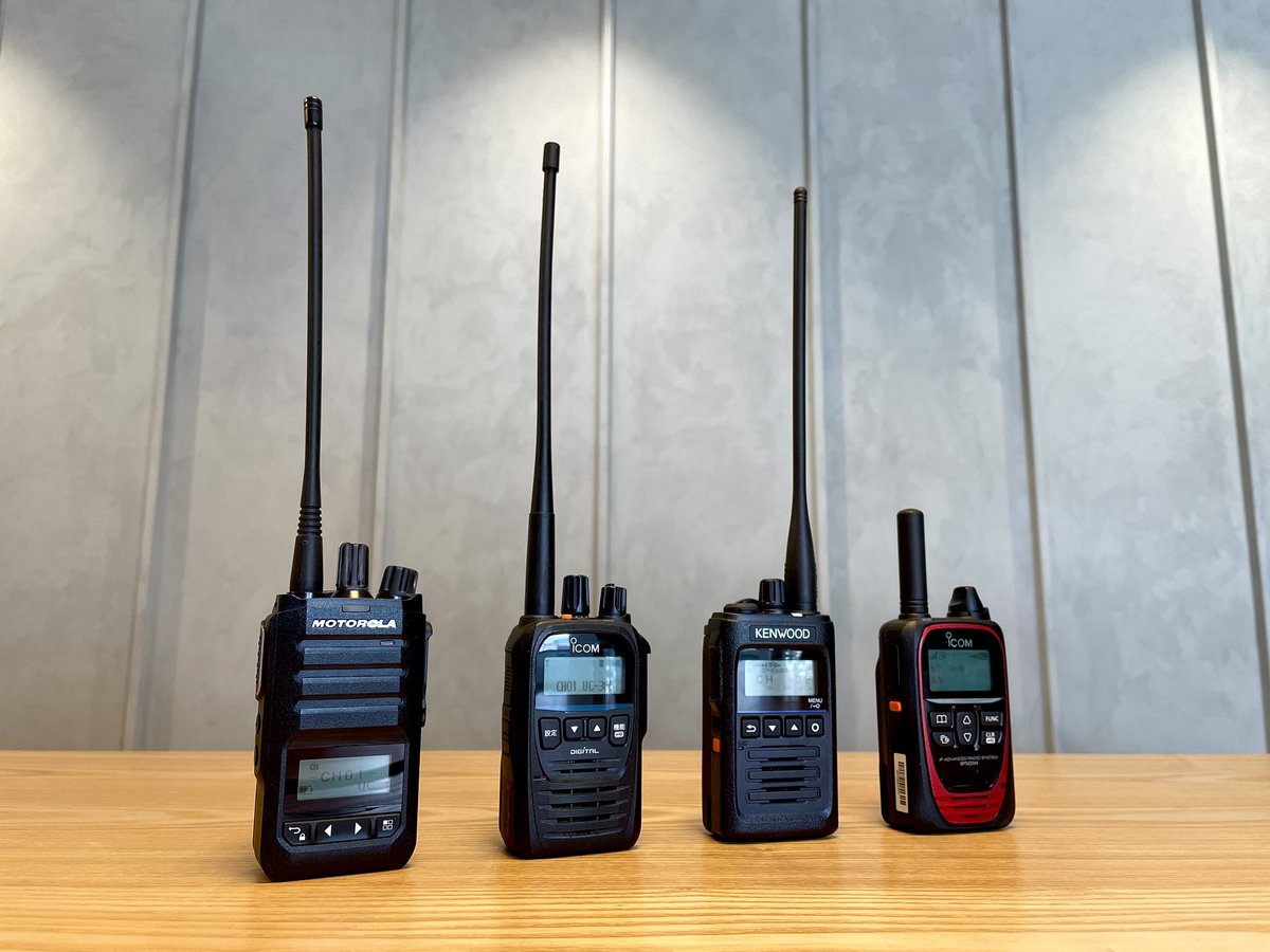 transceiver365's tweet photo. おはようございます。
久しぶりにプロフィール画像を変更。モトロー��、アイコム、ケンウッド…各メーカーの最新機種が勢揃いです✨
#トランシーバー
#IP無線機
#企業公式が
#企業公式相互フォロー https://t.co/Npjn0NPe5r