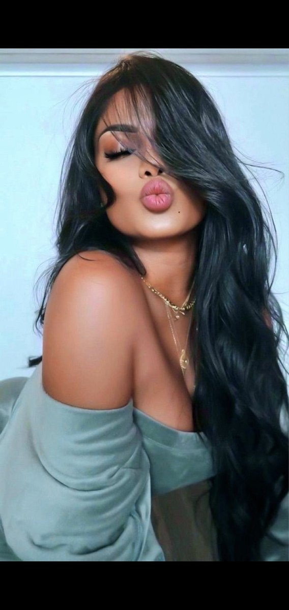 SR032950's tweet photo. 💋 للجميع https://t.co/PHZ8sDZQHV