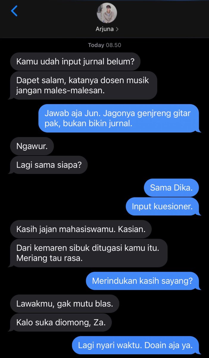 recreathings's tweet photo. Arjuna (29) Malang

Dosen muda di prodi selain Reza. 

Masuknya sih barengan, tapi Arjuna udah lebih dulu ngedosen di univ lain sebelumnya. https://t.co/wuU0Ccyuhd