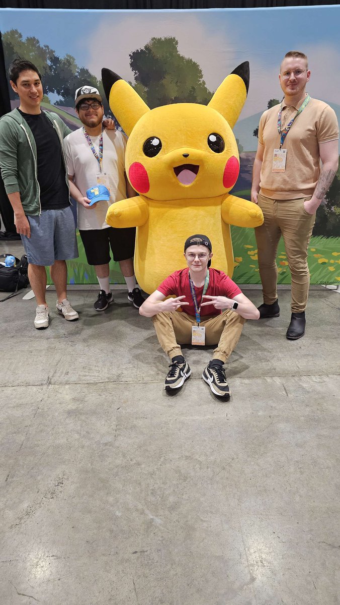 Vølc (@volc_ttv) on Twitter photo Biggest shoutout to my boys tho. Love them to death even though NAIC didn’t go our way. Not sure what the future holds but know these guys are the best❤️🔥(Sadly no pictures with Cloud tho🥲) Biggest shoutout to my boys tho. Love them to death even though NAIC didn’t go our way. Not sure what the future holds but know these guys are the best❤️🔥(Sadly no pictures with Cloud tho🥲)