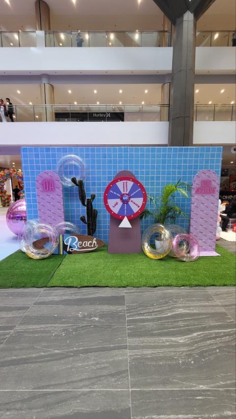 ABSCBNNews's tweet photo. LOOK: Here's a sneak peek of "BINI Land" located at level 2 of One Ayala Mall for the "Happy BINI Day" event today, June 11.  

Doors are now officially open. | via @mjfelipe 

Photos courtesy: Raymond Dizon https://t.co/Ir9vEYf2FJ