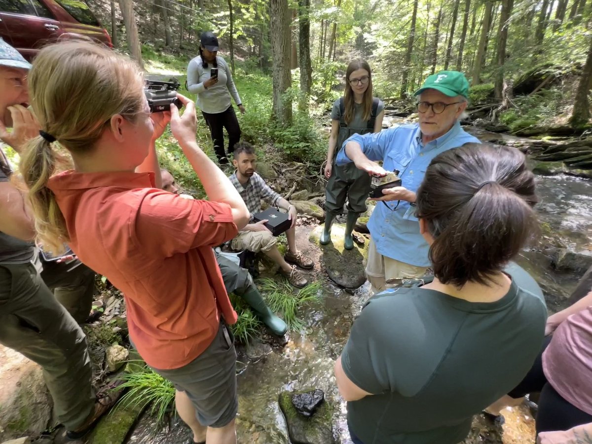 Michael Kausch (@nycmicrobes) on Twitter photo Congratulations and thank you to <a href="/LouisCalderCtr/">Louis Calder Center</a> algae class for an excellent two weeks of collecting and having fun! This was a particularly engaged group with a lot of great discoveries from different habitats. #algae #freshwater #redalgae #cyanobacteria #bog #lake #stream Congratulations and thank you to <a href="/LouisCalderCtr/">Louis Calder Center</a> algae class for an excellent two weeks of collecting and having fun! This was a particularly engaged group with a lot of great discoveries from different habitats. #algae #freshwater #redalgae #cyanobacteria #bog #lake #stream