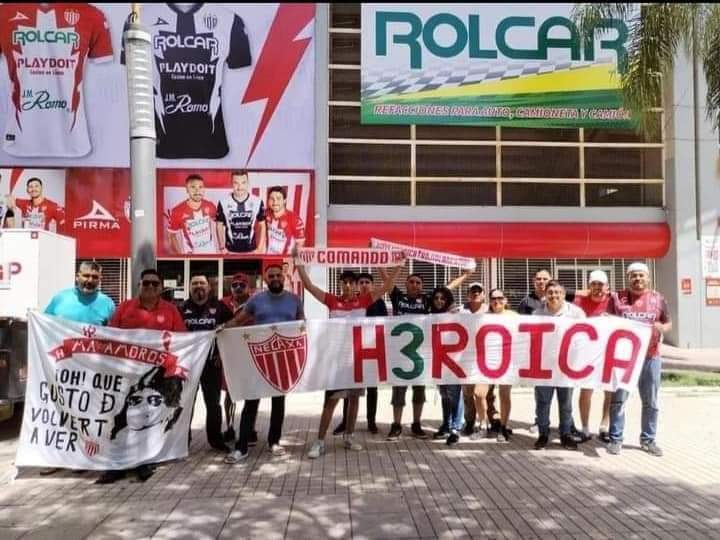 comando_necaxa's tweet photo. 🇦🇹Gracias a toda la Banda que ha formado parte de esta gran familia Rojiblanca, hoy se cumplen ocho años de Awante y Pasión por el Club Necaxa🇦🇹 

#H3roicaRojiblanca #ComandoRojiblanco #NecaxaMatamoros #DeFronteraAFrontera 
#HoQueGustoDeVolverteAVer #ATR23
#8Aniversario https://t.co/rbzR4lswnB