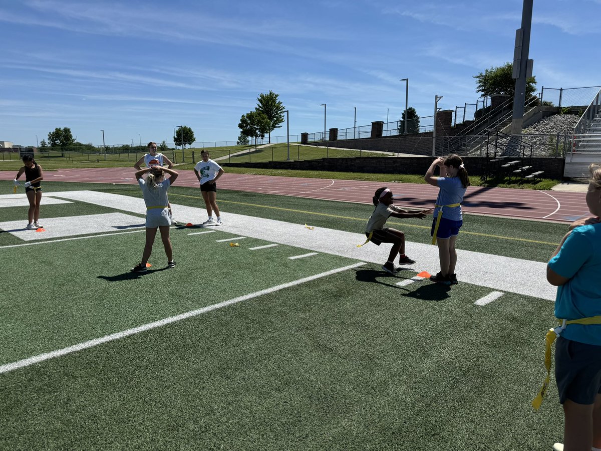 staleygirlsflag's tweet photo. Great 1st day of flag football camp. Over 50 campers showed up, battled the heat, and worked! Ready for day 2! https://t.co/A3kVZrQfNB