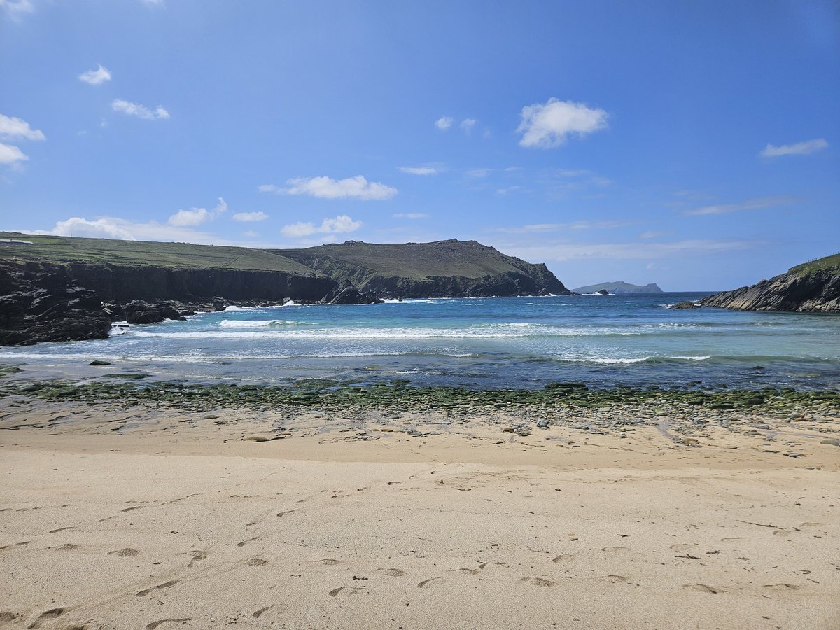 I should have kept up with my pics during my adventure I just completed in Dingle, Ireland. Thank you Matt for the hospitality you provided Mac and I...and ou still sux!