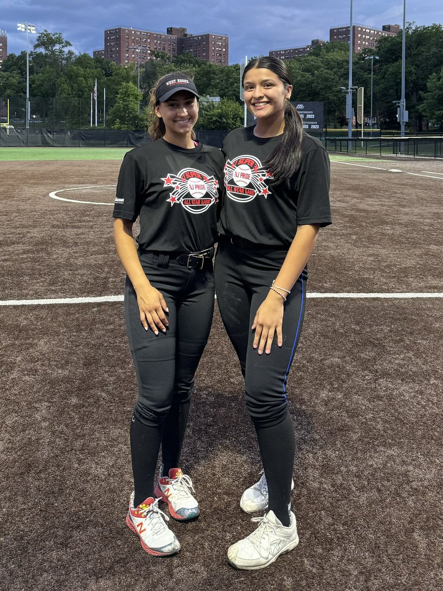 Congratulations to our Lady Dukes playing in the Super 36 North vs South game. Congratulations to <a href="/S_McHale2024/">Savanna McHale</a> on being named North MVP. @DukesGoldTorres @Ladydukesnj (not pictured <a href="/avafisher2024/">Ava Fisher</a> )