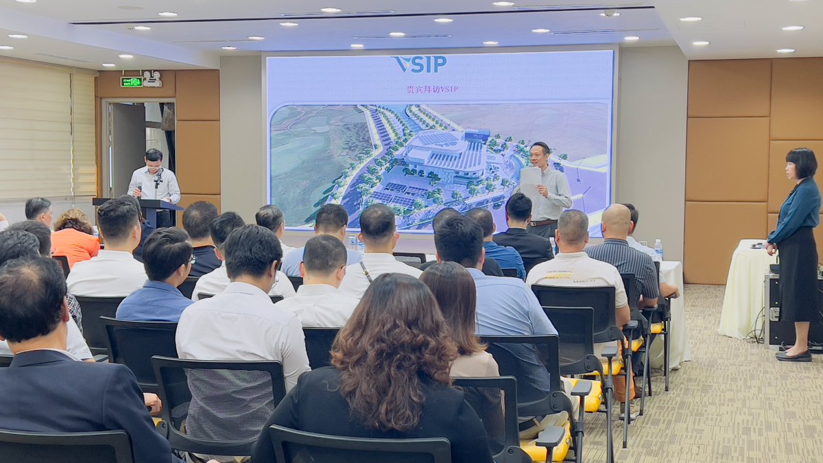 VsipVietNam's tweet photo. VSIP honored to accompany with The Department of Industry and Trade of Binh Duong province in welcoming the delegation of Vietnam Trade Counselors in Switzerland, Mexico; Head of Vietnam Trade Office in Nanning (China) and Chinese Enterprises.
#VSIP #VSIPVietnam https://t.co/s7IS65KJ5R