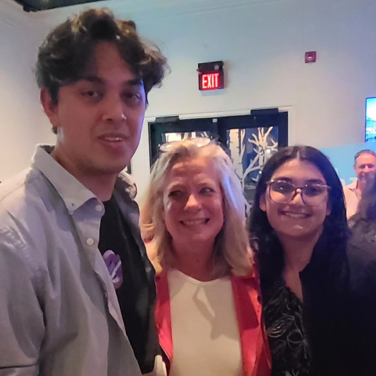 HartNatalieA's tweet photo. I want to thank the people of #Ward5 for the trust and confidence you have placed in me tonight. I look forward to working hard on the issues we talked about on your doorsteps, from safer streets and cleaner parks to affordable family homes. https://t.co/B5xOj9QI2l