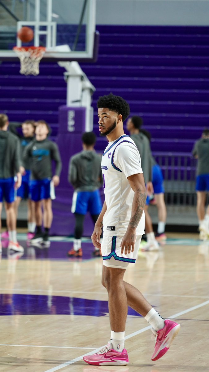 We got un finished business <a href="/FSWBucsHoops/">FSW Bucs MBB</a> let’s do it baby, im back for year 2! #jucoproduct #Godstiming