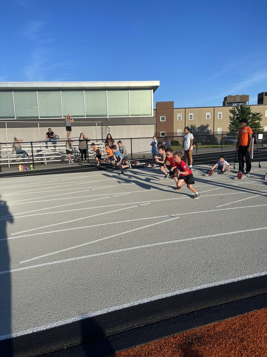 WHS Track & Field tweet media