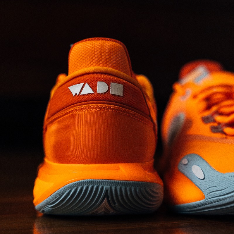 Wayofwade_com's tweet photo. Full-length BOOM Supercritical Foam Midsole |  More Colorways Is On Sale