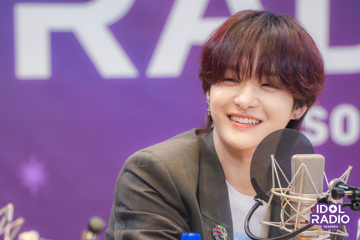 idolradiokorea's tweet photo. [#아이돌라디오4 앨범 240610]

📸EP#32 [속보] 아돌라에 🦍킹콩🦍 출몰🚨

초록 킹콩 #최현석
훈자 킹콩 #지훈

@ygtreasuremaker @treasuremembers

#MBC #IDOLRADIO #아이돌라디오 #아돌라 #트레저 #TREASURE https://t.co/DKUIZEnDPV