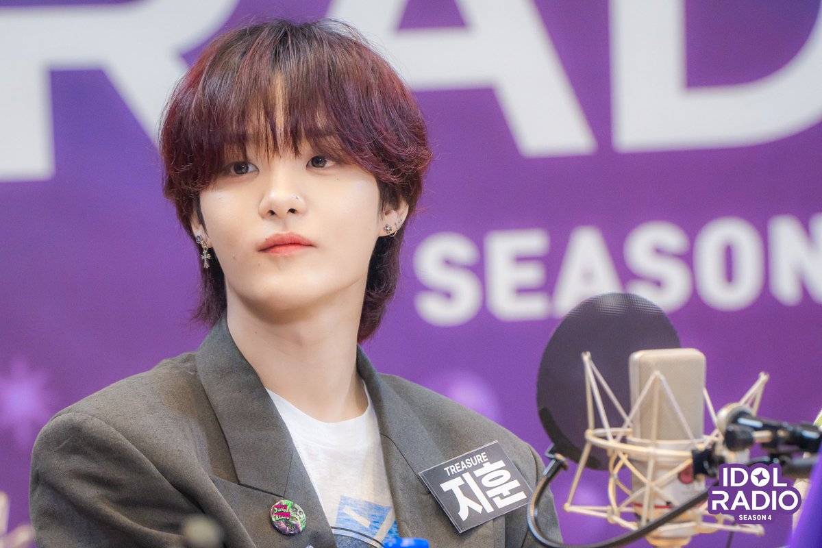 idolradiokorea's tweet photo. [#아이돌라디오4 앨범 240610]

📸EP#32 [속보] 아돌라에 🦍킹콩🦍 출몰🚨

초록 킹콩 #최현석
훈자 킹콩 #지훈

@ygtreasuremaker @treasuremembers

#MBC #IDOLRADIO #아이돌라디오 #아돌라 #트레저 #TREASURE https://t.co/DKUIZEnDPV