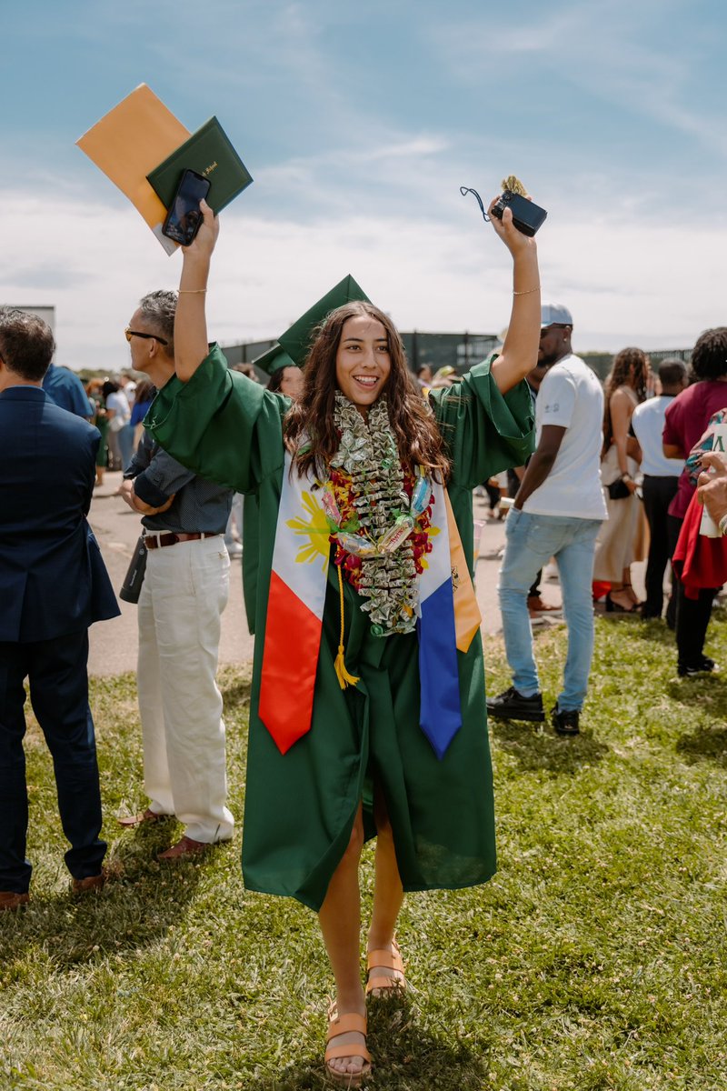 One of my greatest accomplishments is staying academically focused and being recognized as Valedictorian. Thank you Vanden for so many great memories. Ready for my last travel ball season then off to Saint Mary’s to be a Gael!