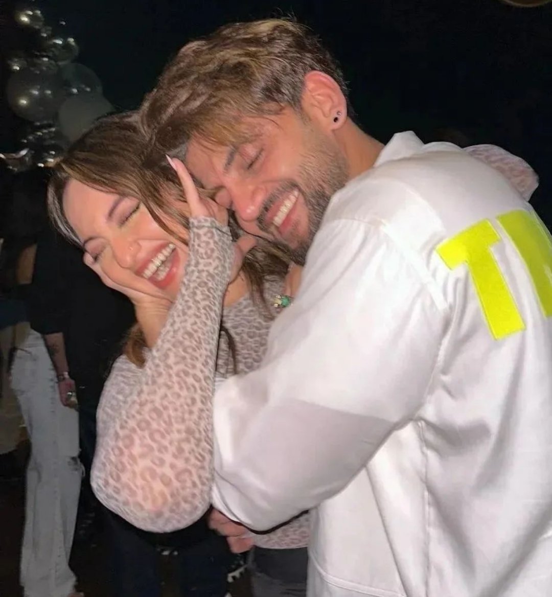 KumarHarsh76522's tweet image. #SonakshiSinha #AllEyesonReasi  #PMModiThirdTerm  #Conquis21ETB इनके लिए क्या इंतजाम होंगा कोई बताए कमेंट सेक्शन में