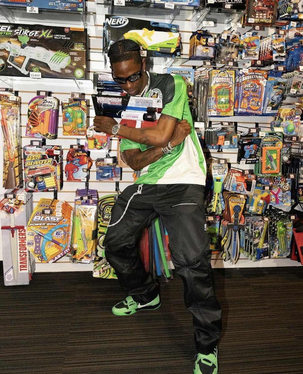 Travis Scott in a vintage Tokyo Verdy shirt 🔥 Via @shukyumagazine