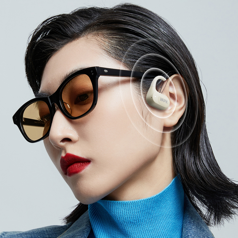 WapikWorld's tweet photo. mmerse yourself in the world of audio like never before with Wapik AirEcho-RS3 Open-Back Bluetooth
#WapikMusicJourney #HiFiSound #AirEchoRS3
https://t.co/8guLwV1sRD https://t.co/TjqSCvWjTP