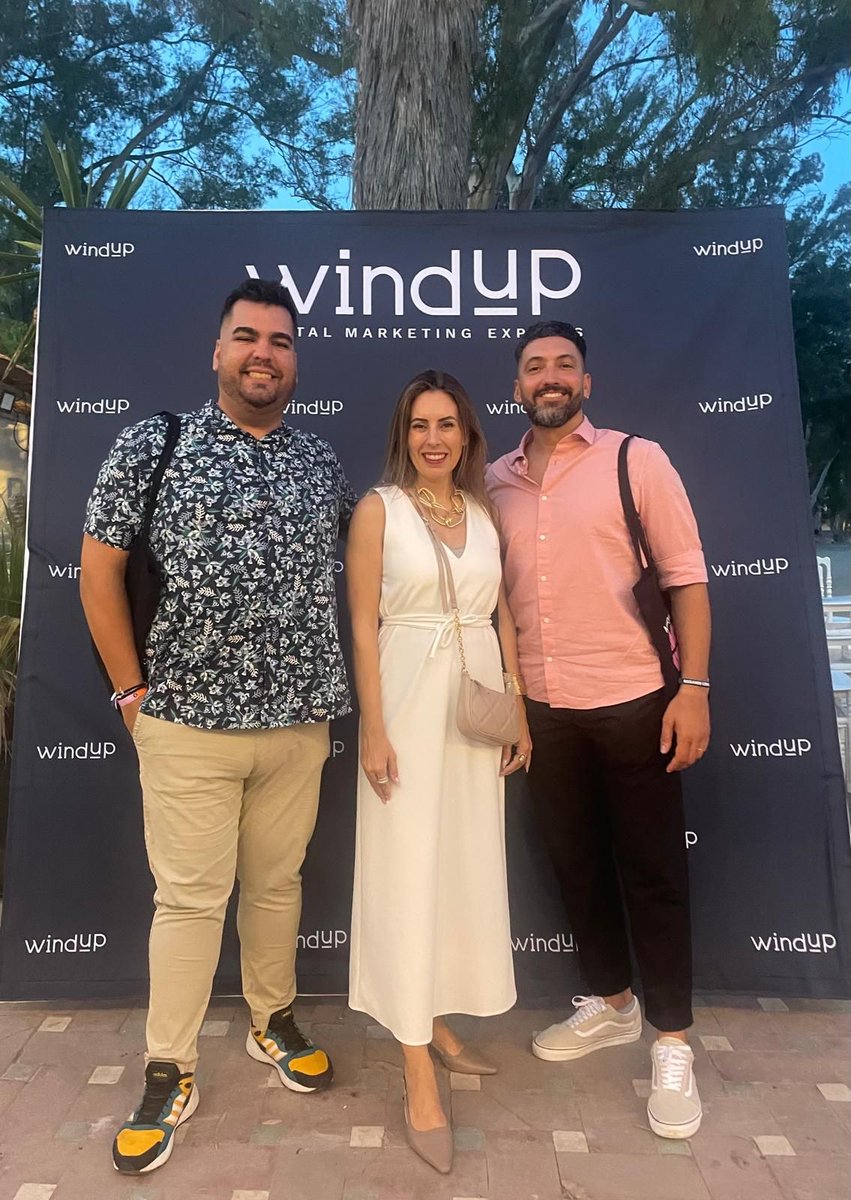 TradeTracker España tweet media