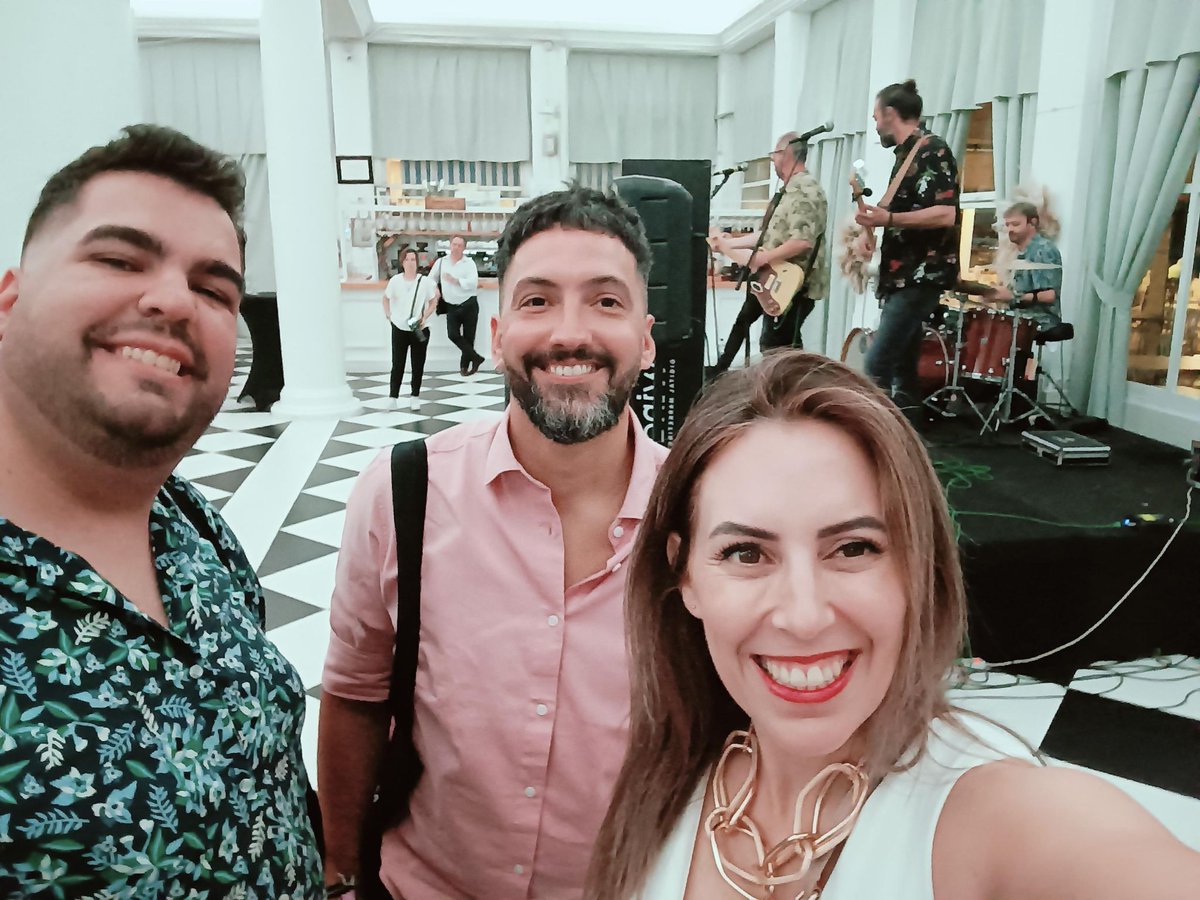 TradeTracker España tweet media