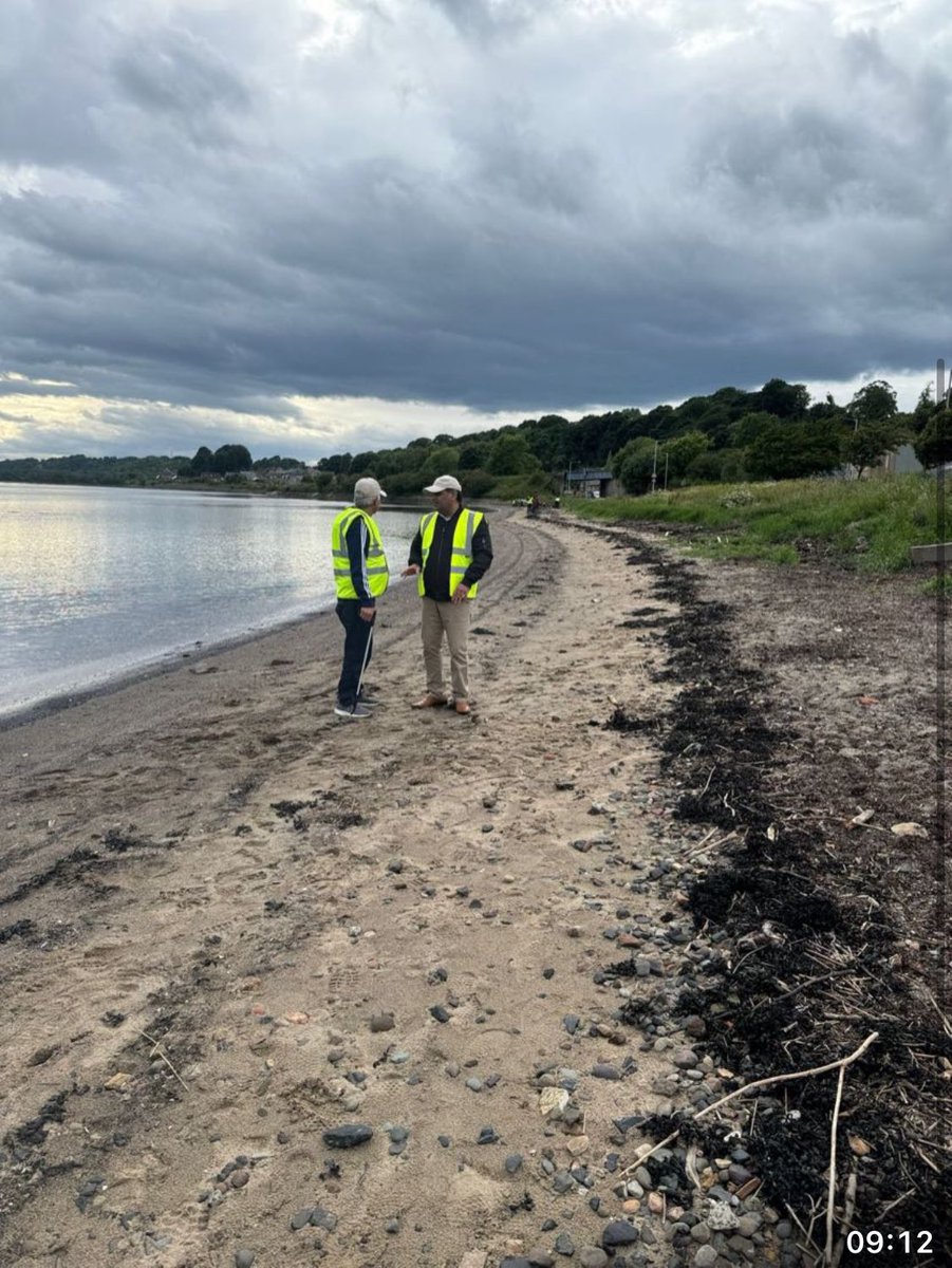 AMEA_Scotland's tweet photo. 10th June 2024 members of @AMEA_Scotland come together and helped in #TorryburnBeach, #Fife, #Scotland cleaning. @CllrGraemeDownine and #Localvillagers participated and appreciated the #noblework done by #AhmadiyyaMuslims @ukmuslims4peace 
@charitywalk_uk @ReviewReligions https://t.co/PPErJ1lnIF
