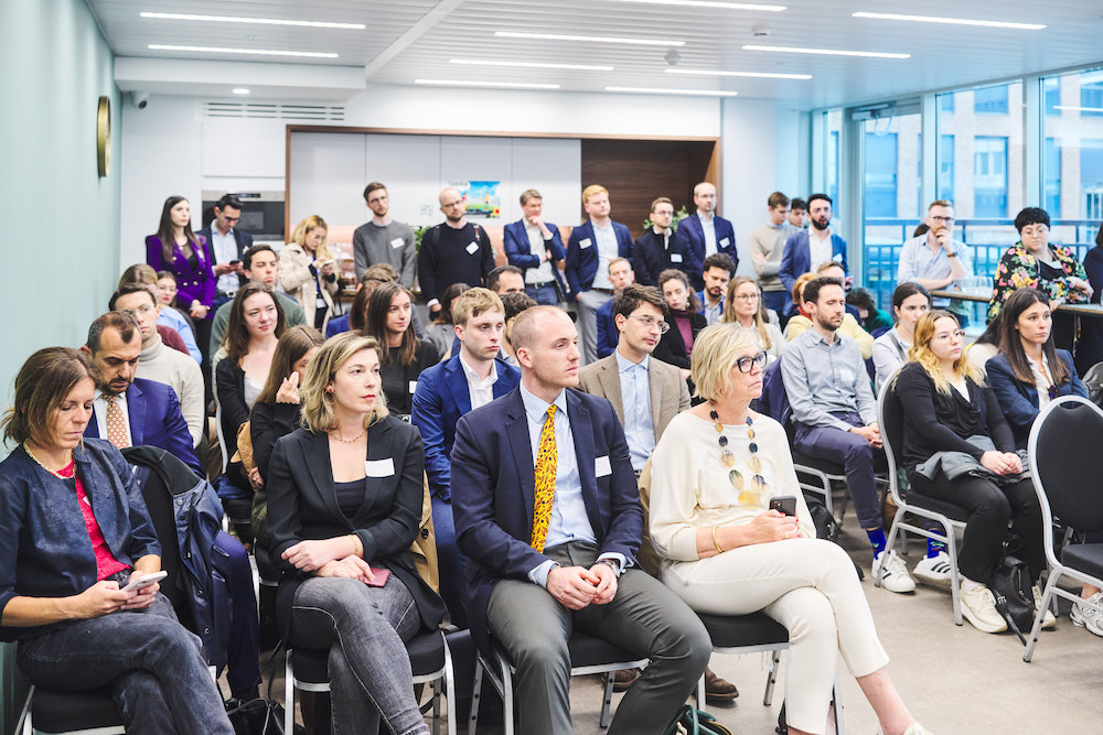 Fourtold tweet media