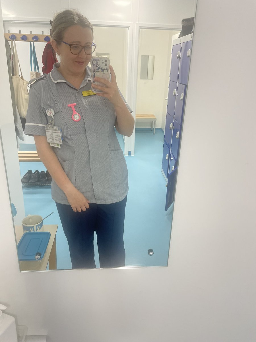 Week 8/10 at Williton Community Hospital. This time 2 years ago I had started my first hospital placement as a year 1 on Dunkery stroke unit, feels like a full circle moment. I have definitely felt out of sorts recently but I know that I’m ready for the next chapter 👩🏼‍⚕️💙 #PUNC21