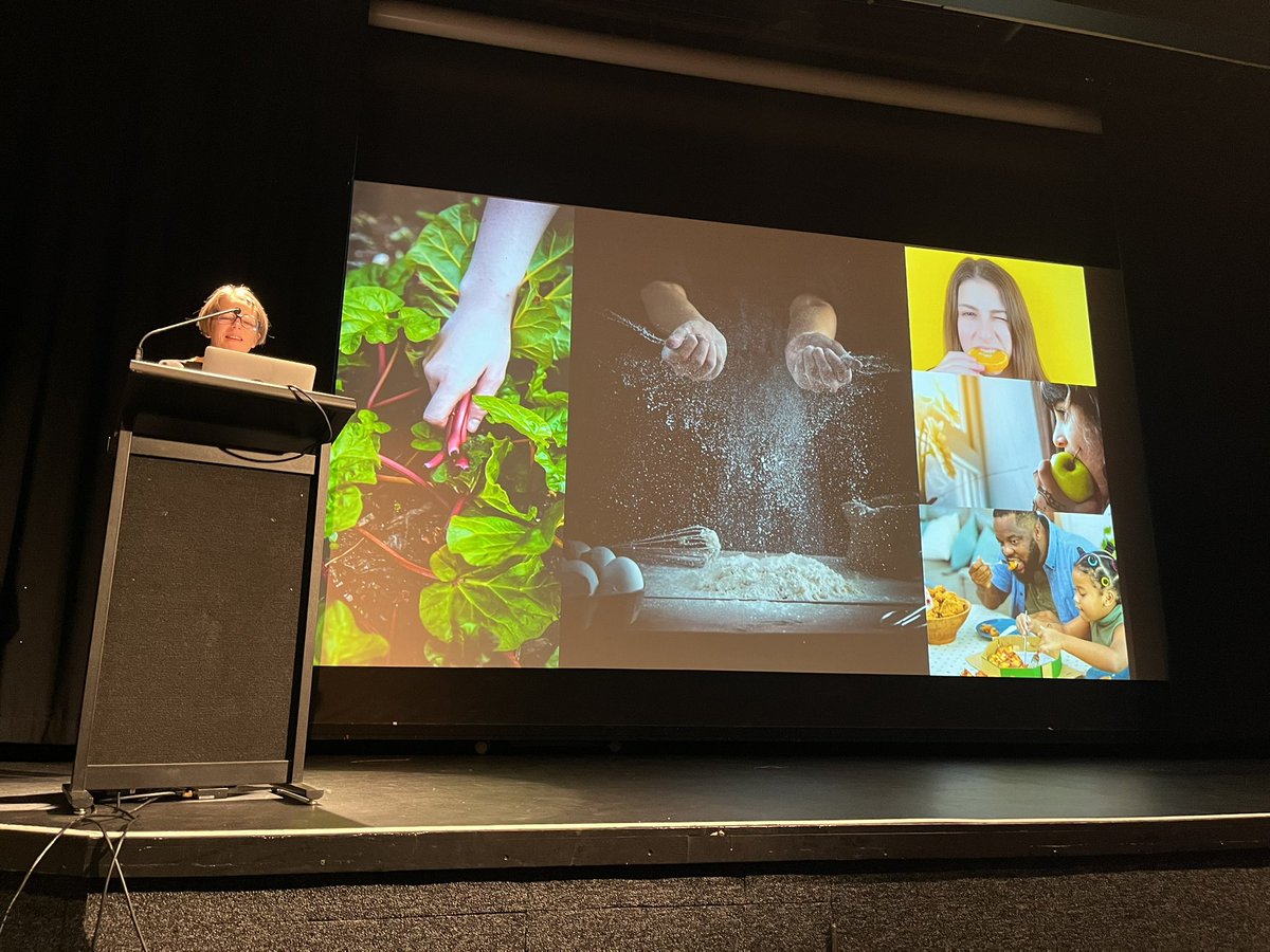 How are we exploring our bonds with wild landscapes? Can we cook, eat, and forage towards other possibilities? How do we imagine new ways of eating, if changing how we eat, means changing who we are? <a href="/daniellewilde/">prof. danielle wilde, phd</a> codesign methods with food as material for exchange <a href="/RMITDSC/">RMITDSC</a>