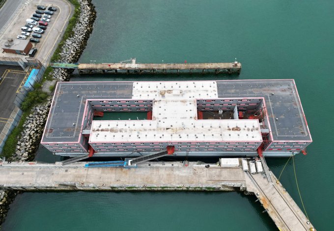 We paid £1.6 BILLION to rent this barge for 3 years. What an absolute joke. Think how many schools could have been rebuilt with that money?Think of the pay rises for doctors and nurses that money could have funded?

#GeneralElectionNow 
#ToriesOut702 
 #ToryLies #BrexitDisaster