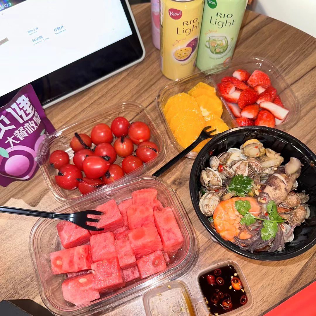 福利姬Co分享的黄推图片2 - 网红私拍内容