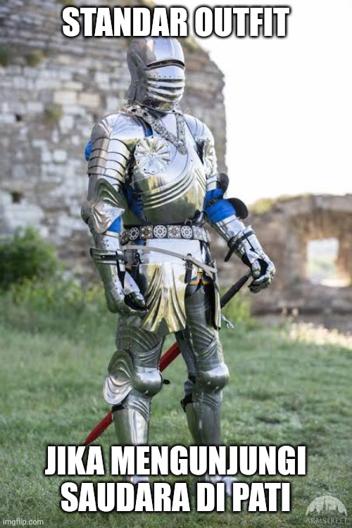 Pati Utara sarang "kendaraan murah", Pati Barat sarang LC  &amp; tempat karaoke.
Pati Timur sama kayak daerah kampung nelayan umumnya, cenderung agak keras.
Pati Selatan sudah terwakilkan beberapa hari ini oleh Sukolilo.
Alhamdulillah, Tayu ga perlu pake outfit gini kalo mau maen.