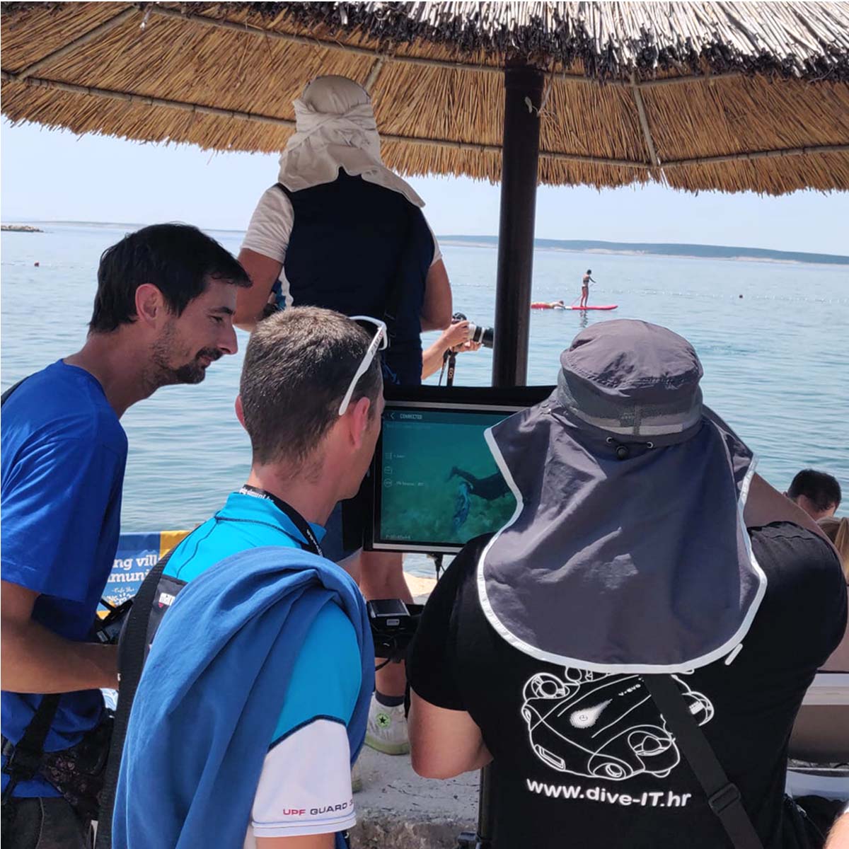 QyseaFifish's tweet photo. We were thrilled to share that our partner @diveitcroatia attended the 8th Annual Croatian Diving Games showcasing FIFISH Underwater Drone and its A.I. capabilities! 🤿 🌊 https://t.co/6Fui0RJGUl