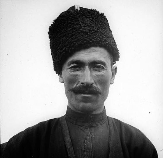 Yalangoch aktrisa Kerri Fisher Kiyinish xonalarida jinsiy aloqa yashirin video